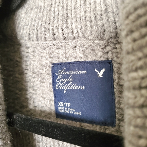 American Eagle Cardigan Sweater size XS - Picture 4 of 5